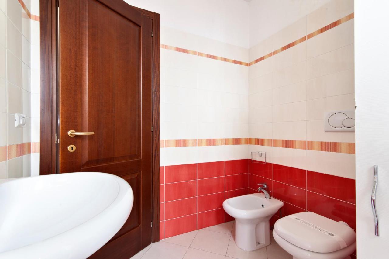 Casa Mabel Terrace - Sit Apartment Lecce Exteriör bild